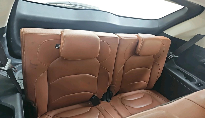 2021 MG HECTOR PLUS SELECT 2.0 DIESEL TURBO MT 7-STR, Diesel, Manual, 70,188 km, interior
