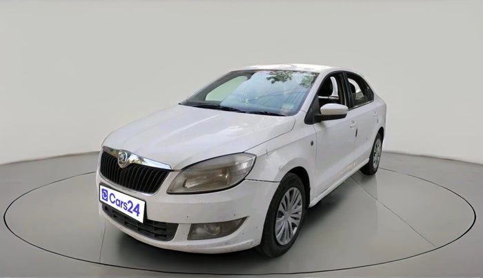 2015 Skoda Rapid AMBITION 1.5 TDI, Diesel, Manual, 1,99,346 km, exterior