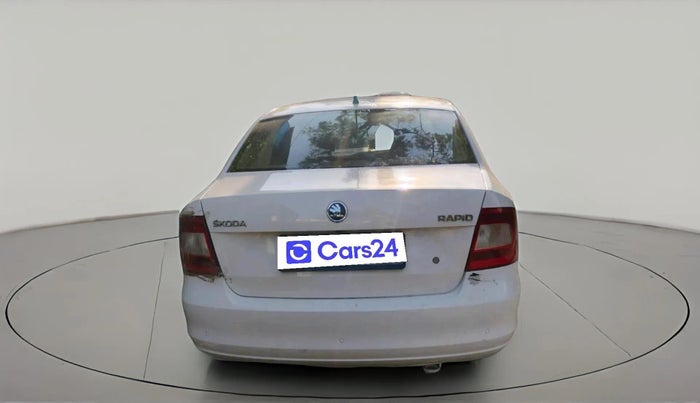 2015 Skoda Rapid AMBITION 1.5 TDI, Diesel, Manual, 1,99,346 km, exterior