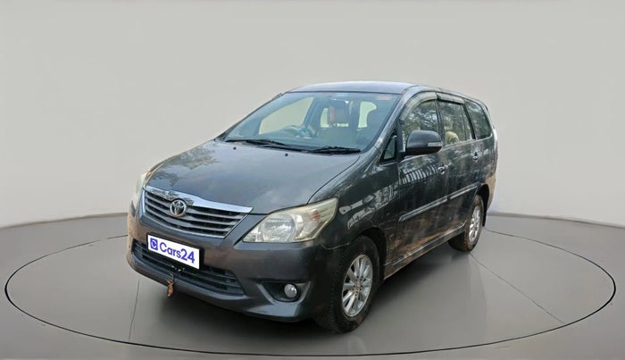 2012 Toyota Innova VX 2.5 7 STR, Diesel, Manual, 2,09,752 km, exterior