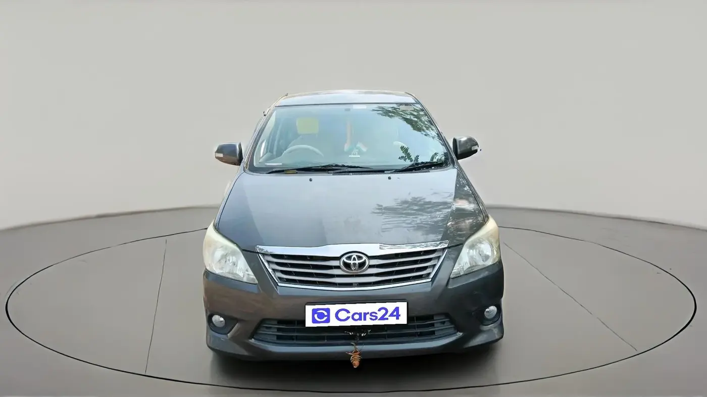 2012 Toyota Innova VX 2.5 7 STR, Diesel, Manual, 2,09,752 km, exterior
