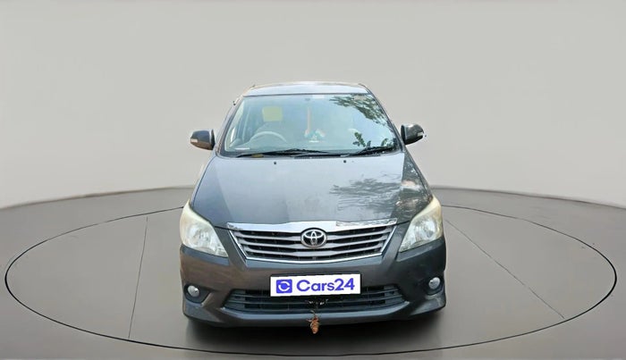 2012 Toyota Innova VX 2.5 7 STR, Diesel, Manual, 2,09,752 km, exterior