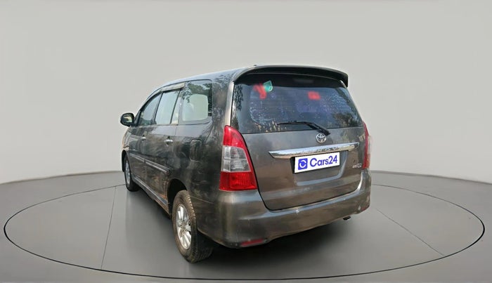 2012 Toyota Innova VX 2.5 7 STR, Diesel, Manual, 2,09,752 km, exterior
