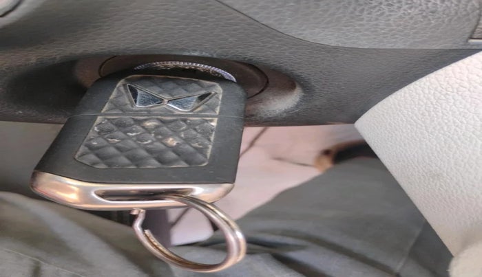 2023 Mahindra XUV300 W6 1.2 PETROL AMT, Petrol, Automatic, 50,050 km, interior