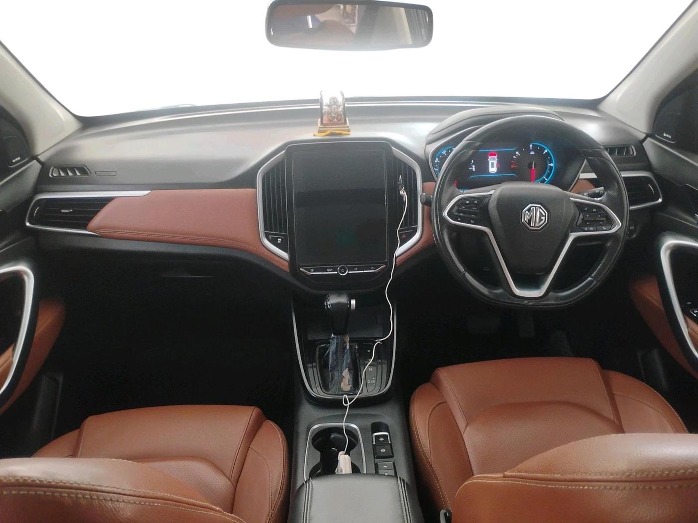 2021 MG HECTOR PLUS SHARP 1.5 PETROL TURBO DCT 6-STR, Petrol, Automatic, 72,282 km, interior