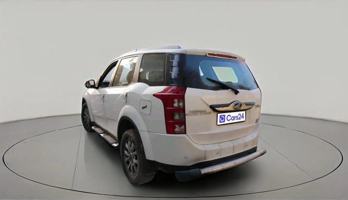 2017 Mahindra XUV500 W10 AT, Diesel, Automatic, 1,45,145 km, exterior