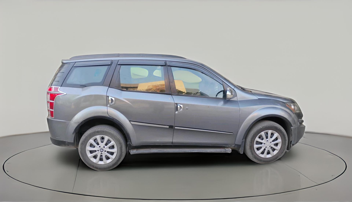 2014 Mahindra XUV500 W6, Diesel, Manual, 1,45,876 km, exterior
