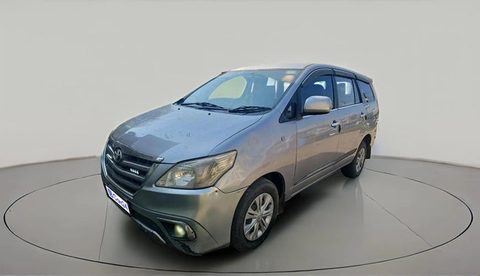 2015 Toyota Innova 2.5 GX 7 STR, Diesel, Manual, 2,44,074 km, exterior