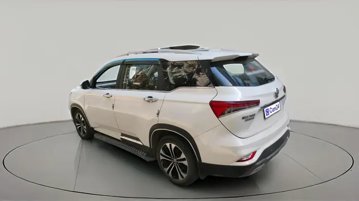 2022 MG HECTOR PLUS SELECT 2.0 DIESEL TURBO MT 7-STR, Diesel, Manual, 1,19,073 km, exterior
