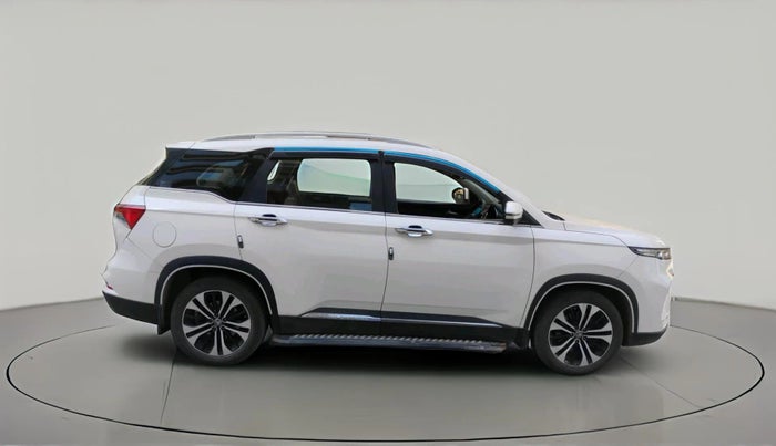 2022 MG HECTOR PLUS SELECT 2.0 DIESEL TURBO MT 7-STR, Diesel, Manual, 1,19,073 km, exterior