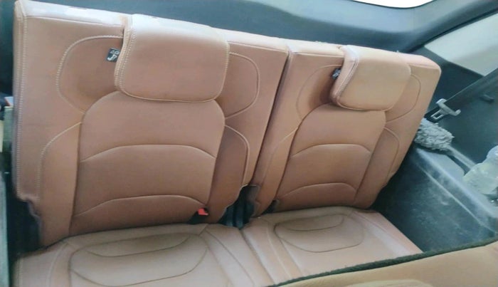 2022 MG HECTOR PLUS SELECT 2.0 DIESEL TURBO MT 7-STR, Diesel, Manual, 1,19,073 km, interior