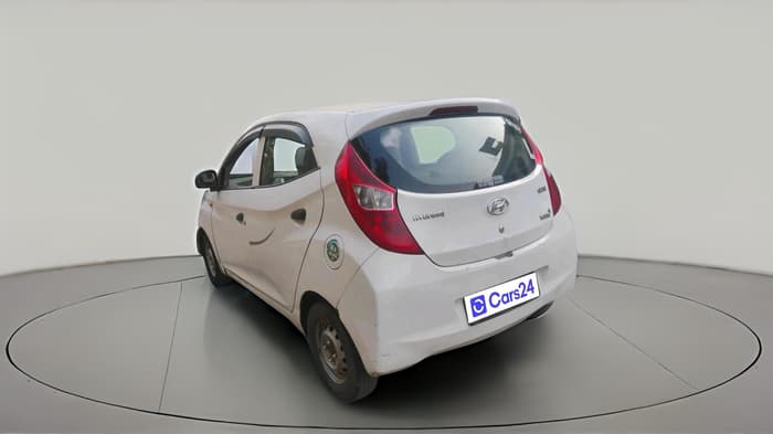 2015 Hyundai Eon ERA +, Petrol, Manual, 1,35,141 km, exterior