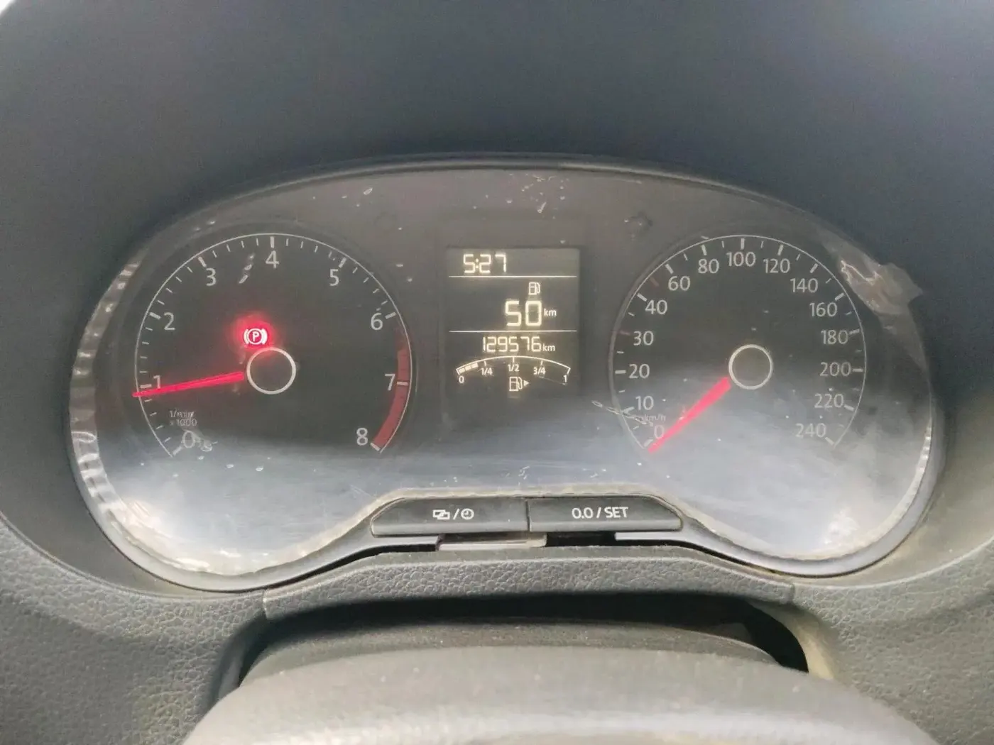 2015 Volkswagen Polo COMFORTLINE 1.2L, Petrol, Manual, 1,29,576 km, interior