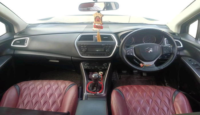 2018 Maruti S Cross DELTA 1.3, Diesel, Manual, 96,824 km, interior