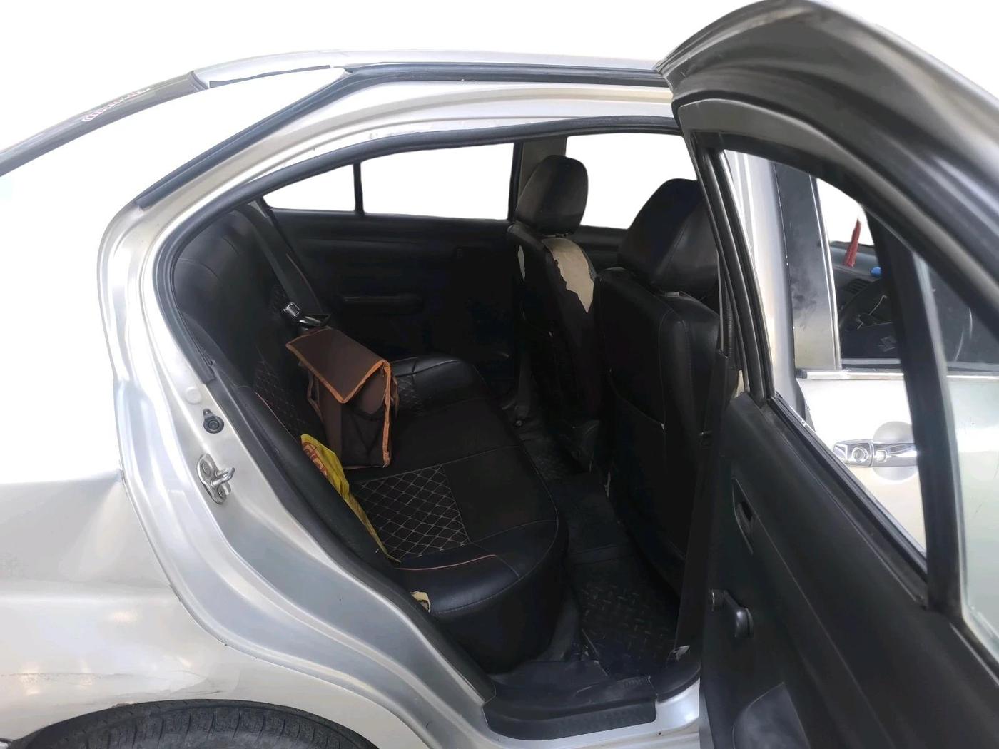 2012 Maruti Swift Dzire LXI, Petrol, Manual, 1,78,211 km, interior