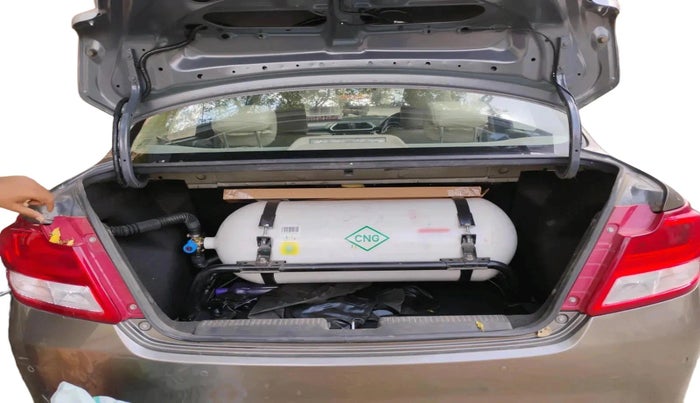 2023 Maruti Dzire ZXI CNG, CNG, Manual, 32,561 km, exterior