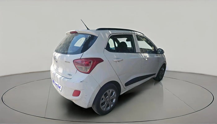 2015 Hyundai Grand i10 SPORTZ 1.2 KAPPA VTVT, Petrol, Manual, 1,90,244 km, exterior