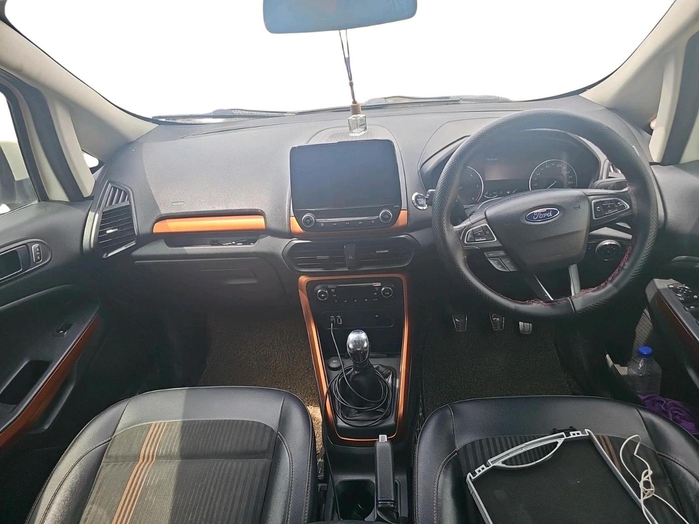 2019 Ford Ecosport TITANIUM 1.5L SPORTS(SUNROOF) DIESEL, Diesel, Manual, 1,39,433 km, interior