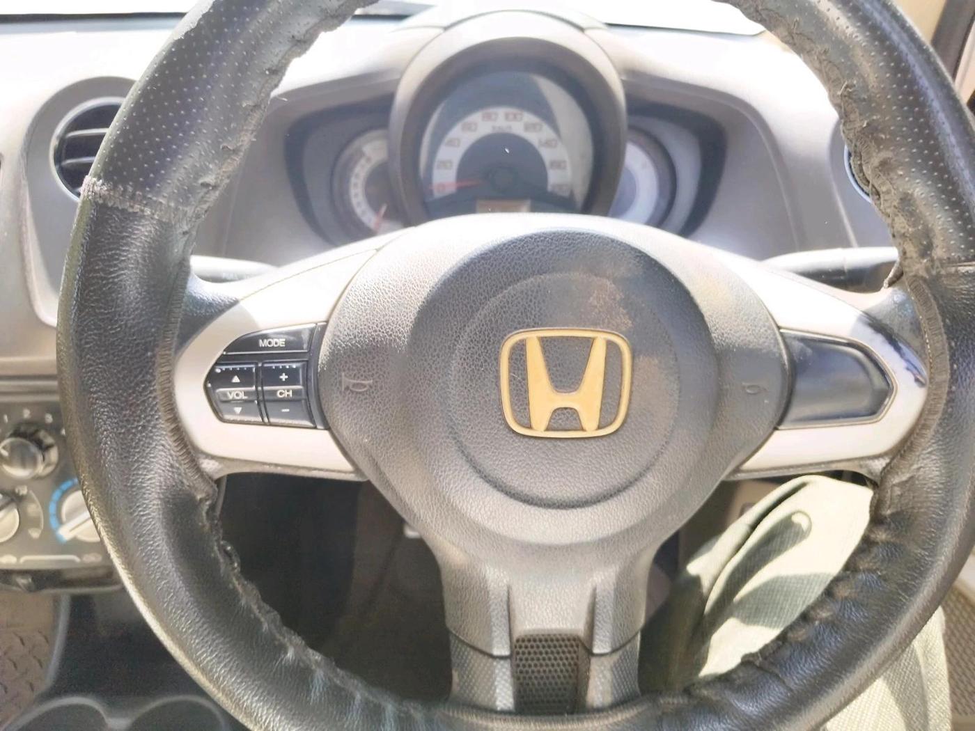 2012 Honda Brio S MT, Petrol, Manual, 1,01,343 km, interior