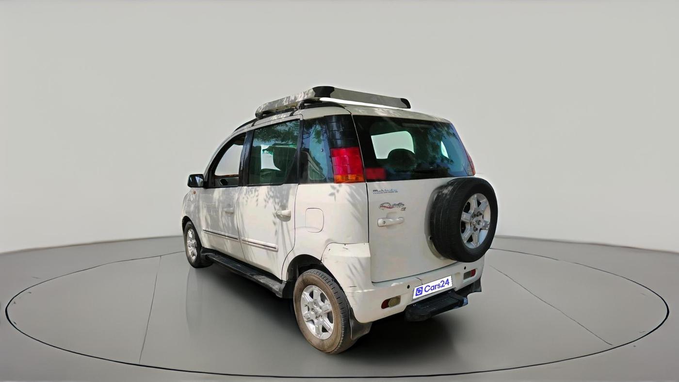 2015 Mahindra Quanto C8, Diesel, Manual, 1,25,537 km, exterior