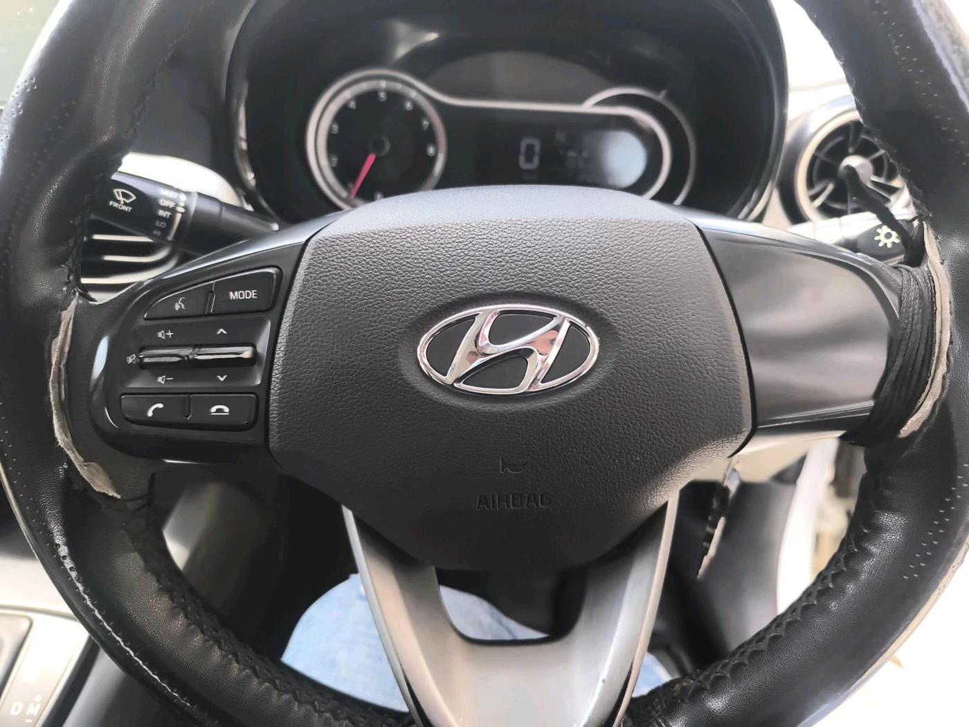 2020 Hyundai GRAND I10 NIOS SPORTZ AMT 1.2 KAPPA VTVT, Petrol, Automatic, 71,250 km, interior