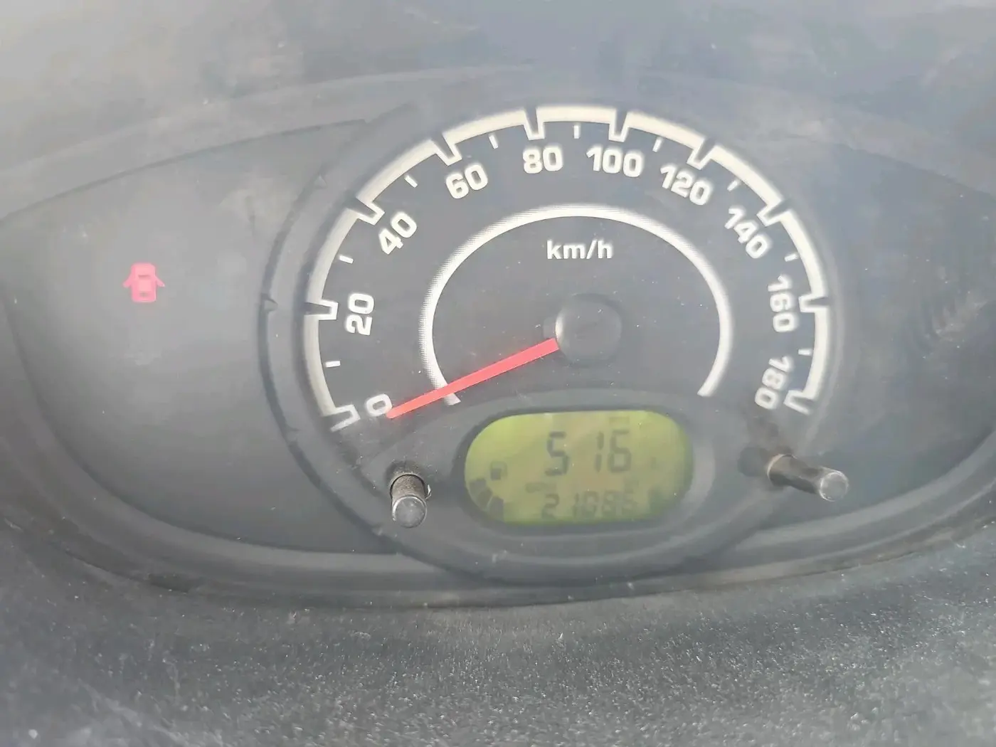 2011 Chevrolet Spark LT 1.0, Petrol, Manual, 21,086 km, interior