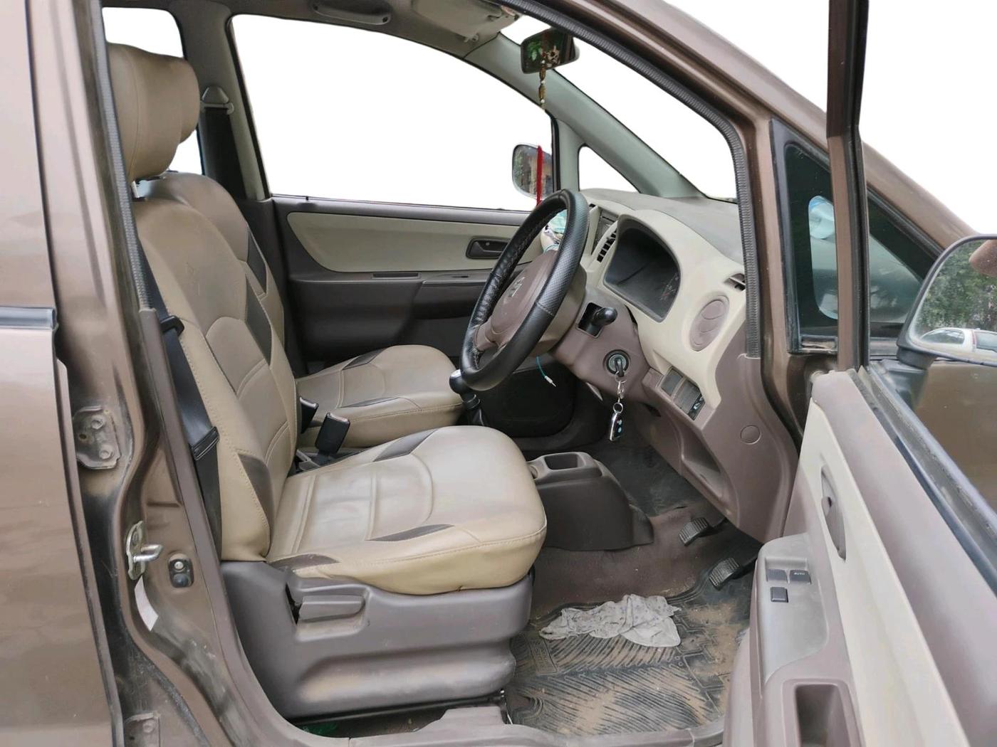 2012 Maruti Zen Estilo LXI, Petrol, Manual, 34,621 km, interior