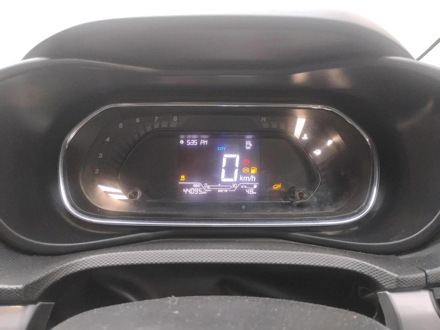 2023 Tata NEXON XM PETROL, Petrol, Manual, 44,095 km, interior
