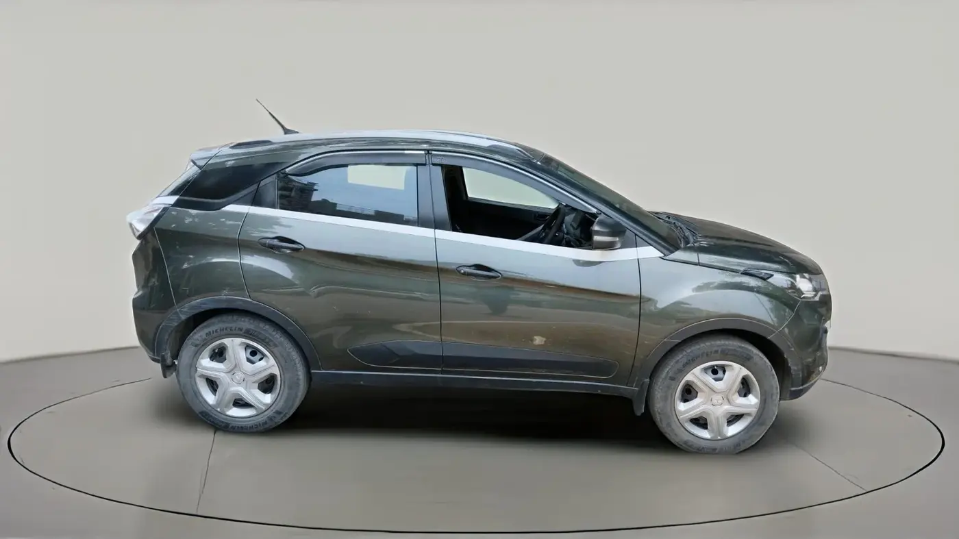2020 Tata NEXON XMA SUNROOF PETROL, CNG, Automatic, 1,05,559 km, exterior