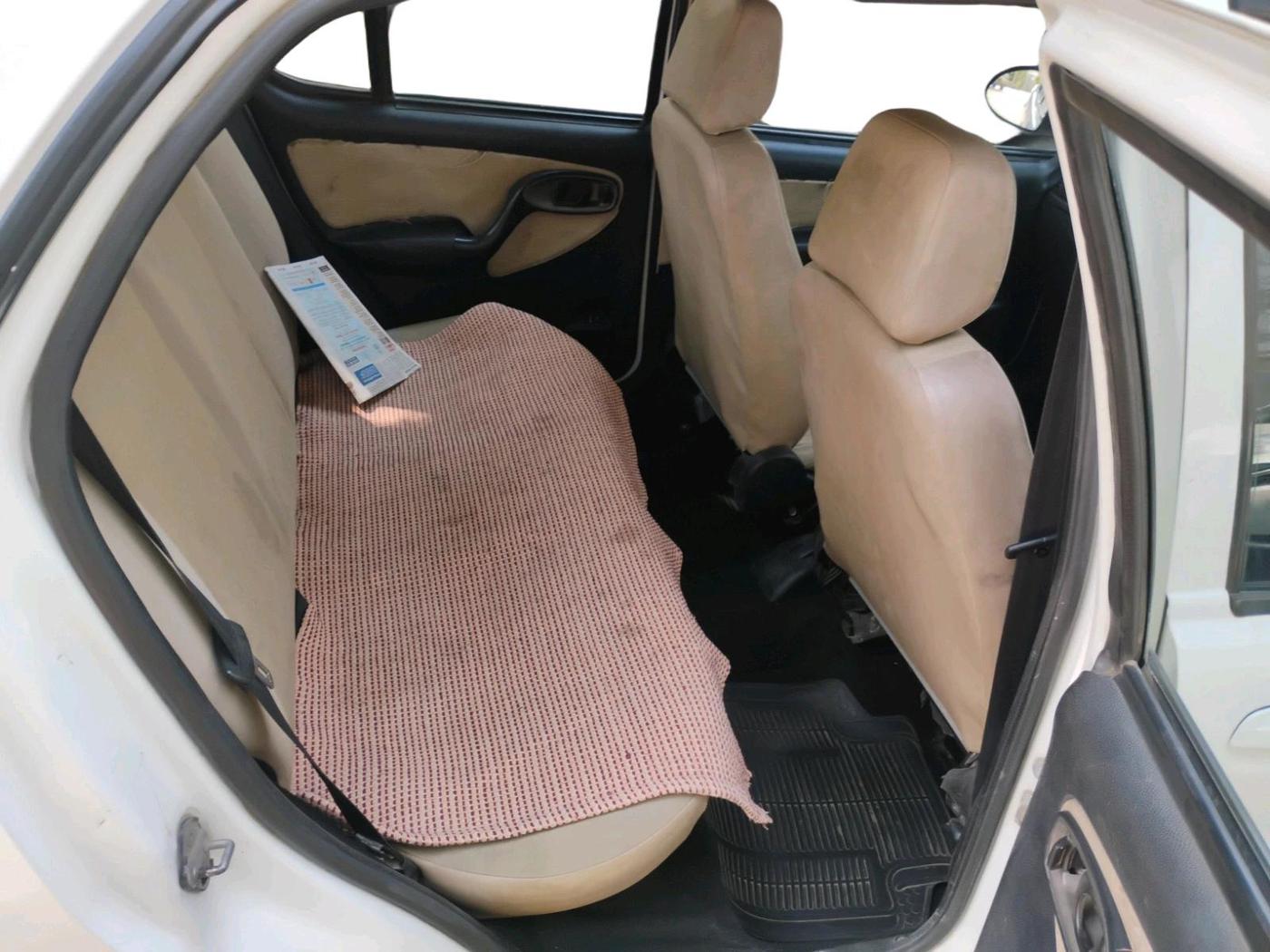 2016 Tata Indigo ECS LX TDI, Diesel, Manual, 84,000 km, interior