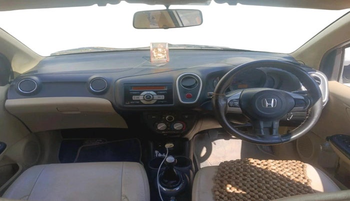 2015 Honda Mobilio 1.5L I-DTEC S, Diesel, Manual, 1,53,226 km, interior