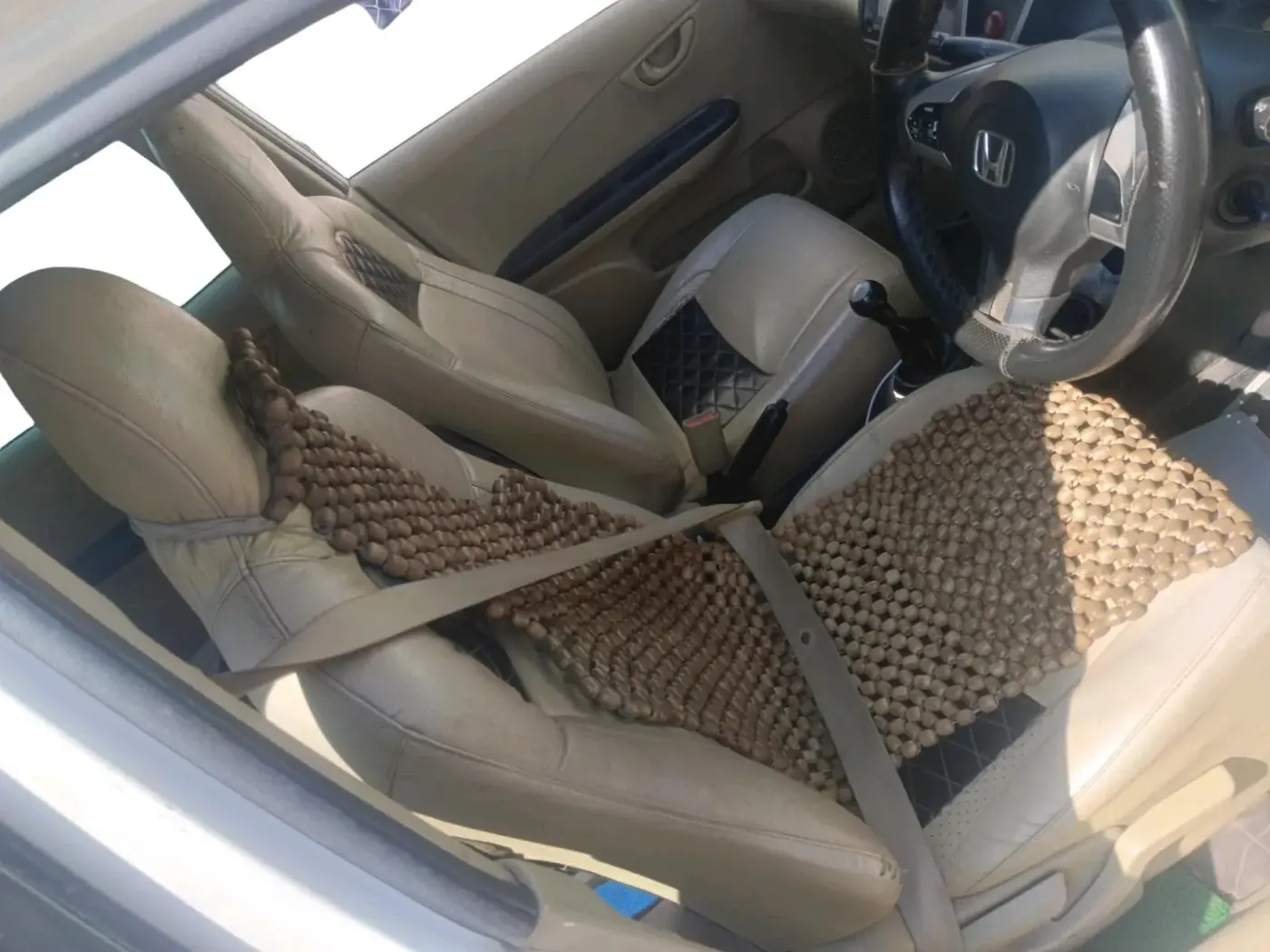 2015 Honda Mobilio 1.5L I-DTEC S, Diesel, Manual, 1,53,226 km, interior