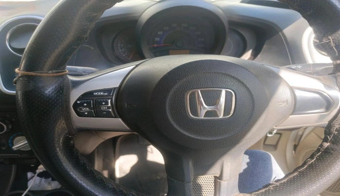 2015 Honda Mobilio 1.5L I-DTEC S, Diesel, Manual, 1,53,226 km, interior