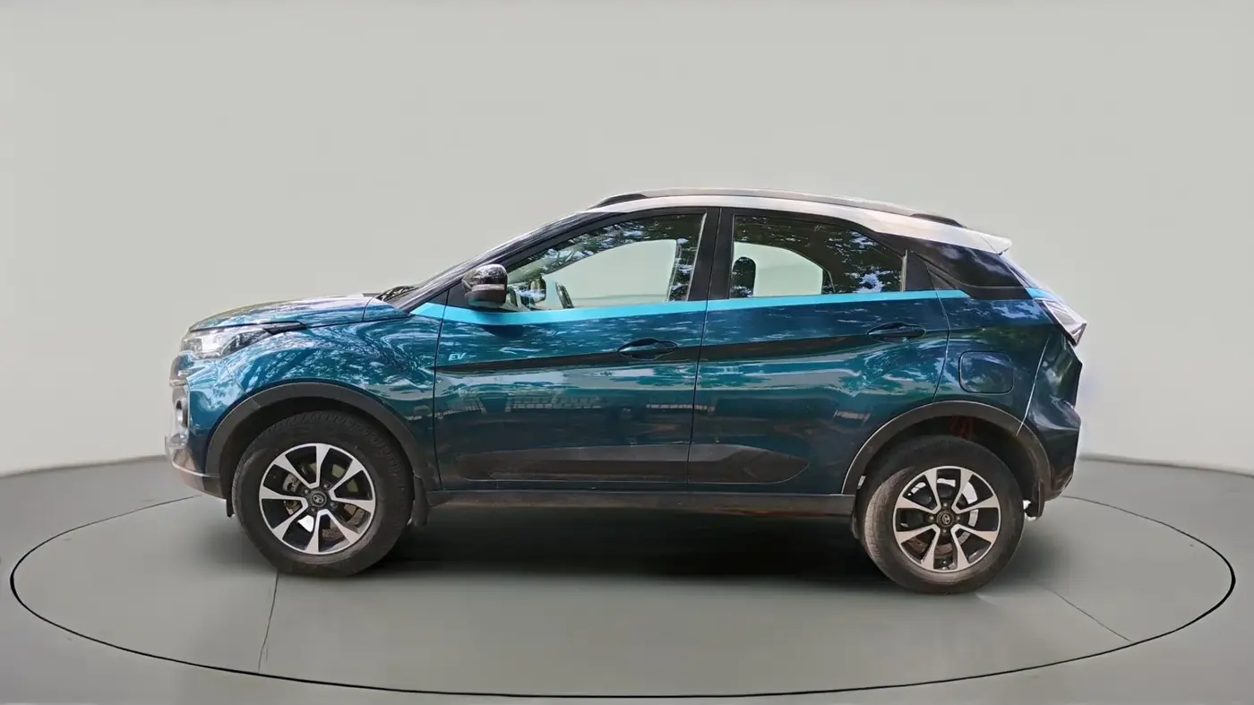 2021 Tata NEXON EV XZ PLUS, Electric, Automatic, 68,026 km, exterior