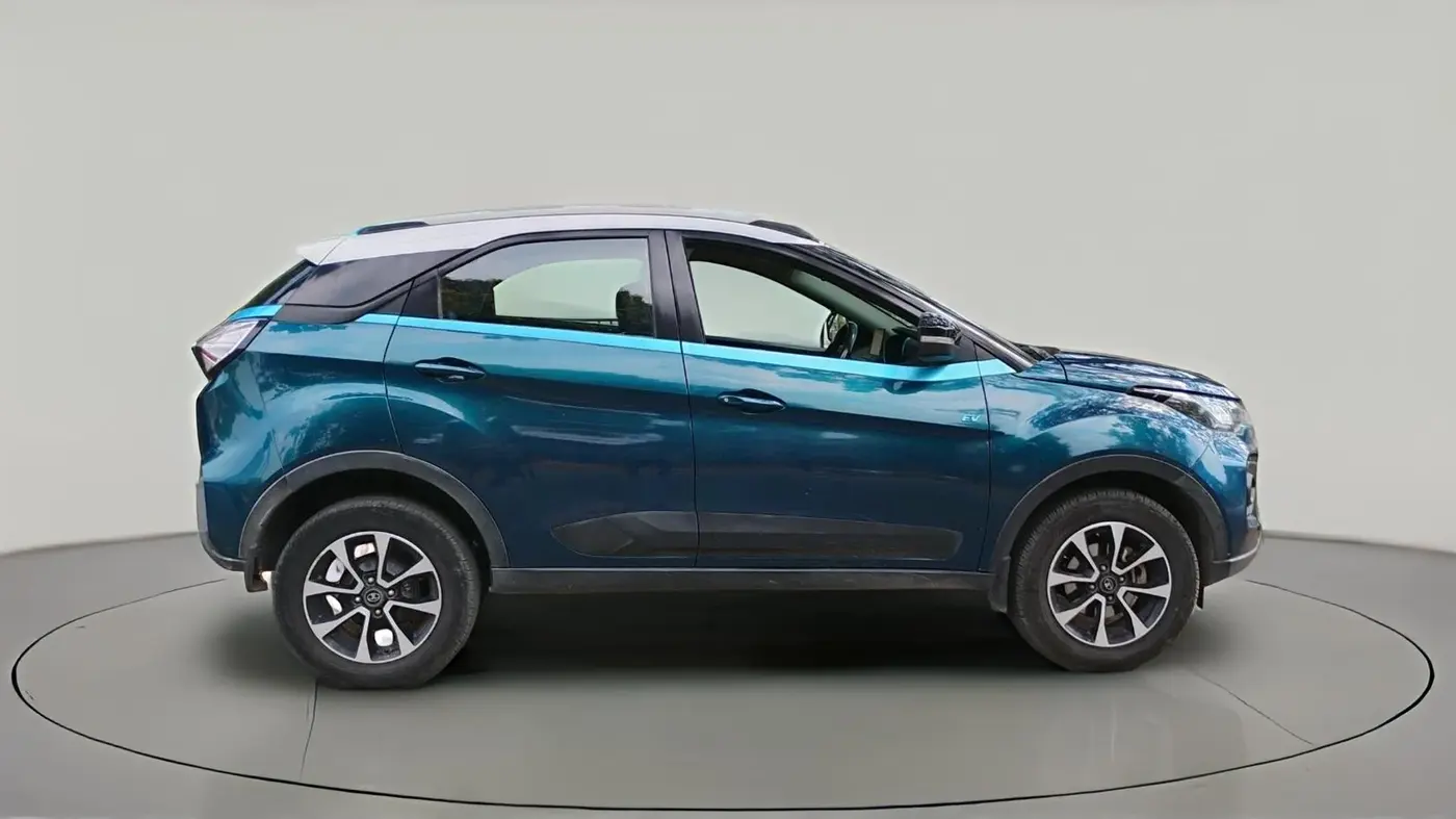 2021 Tata NEXON EV XZ PLUS, Electric, Automatic, 68,026 km, exterior