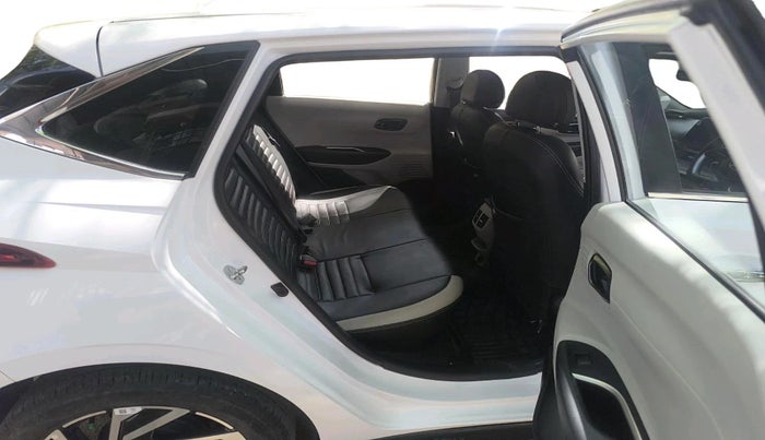 2024 Hyundai NEW I20 ASTA (O) 1.2 IVT, Petrol, Automatic, 12,853 km, interior