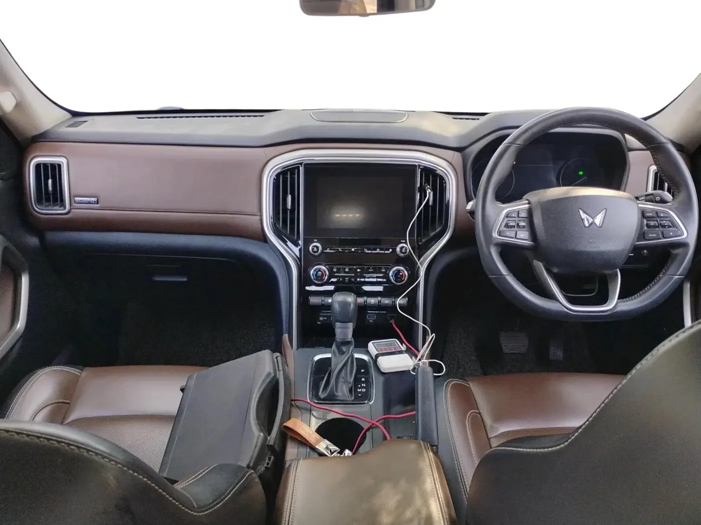 2023 Mahindra SCORPIO-N Z8 L DIESEL AT 2WD 7 STR, Diesel, Automatic, 82,838 km, interior