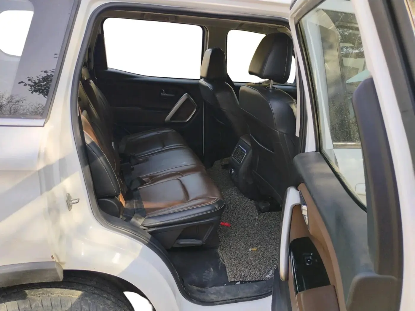 2023 Mahindra SCORPIO-N Z8 L DIESEL AT 2WD 7 STR, Diesel, Automatic, 82,838 km, interior