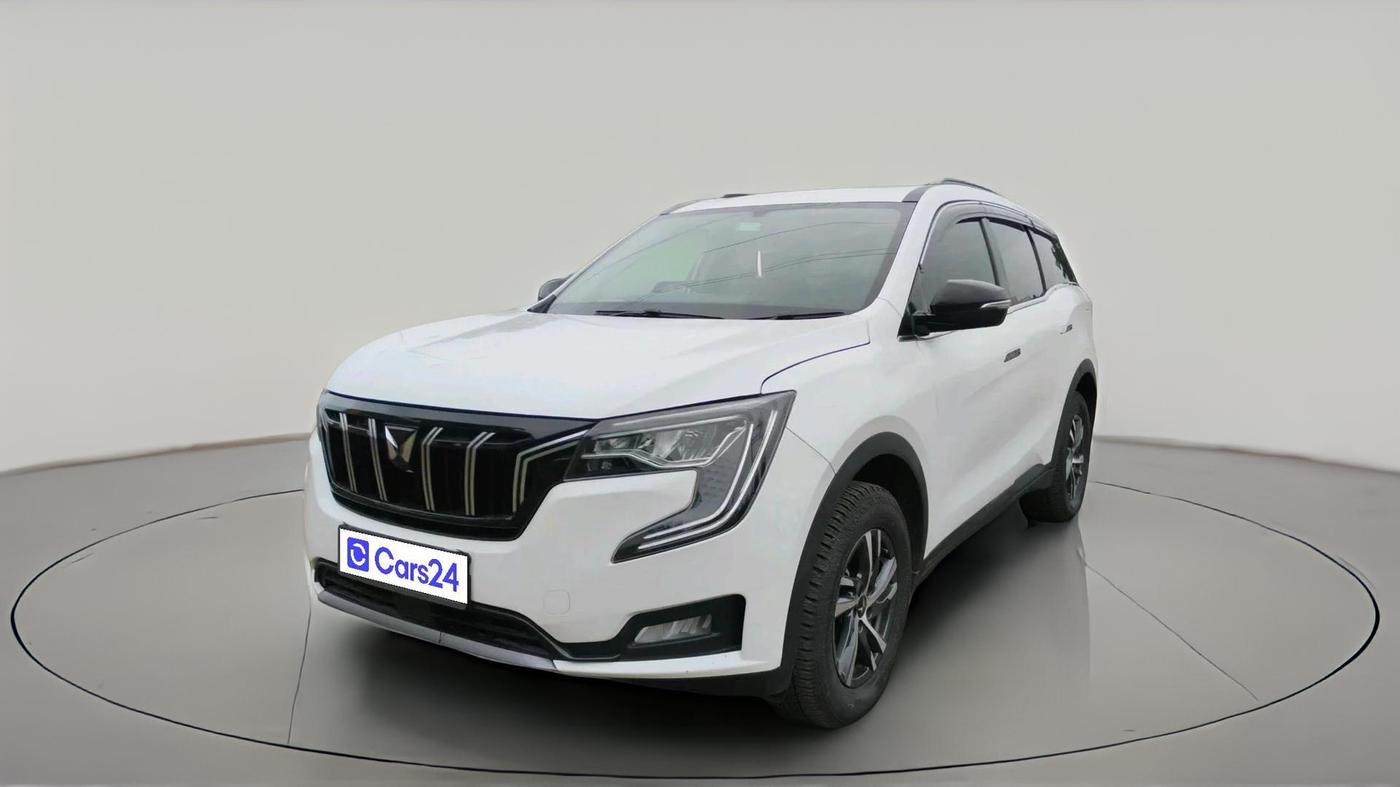 2025 Mahindra XUV700 AX 5 D MT 7 STR, Diesel, Manual, 46,701 km, exterior