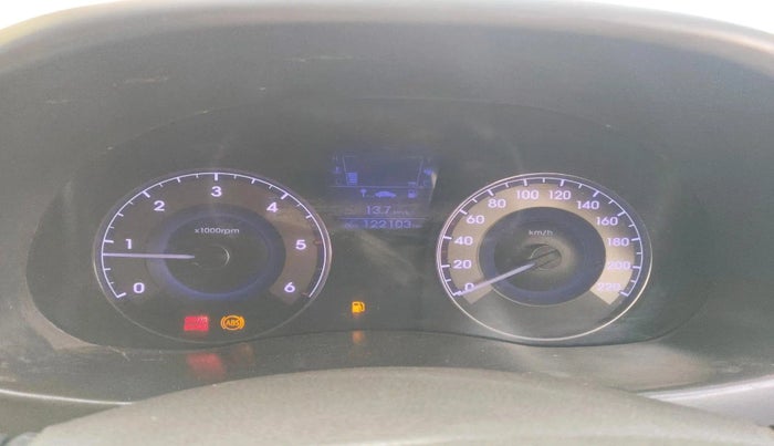 2012 Hyundai Verna FLUIDIC 1.6 CRDI SX, Diesel, Manual, 1,22,103 km, interior