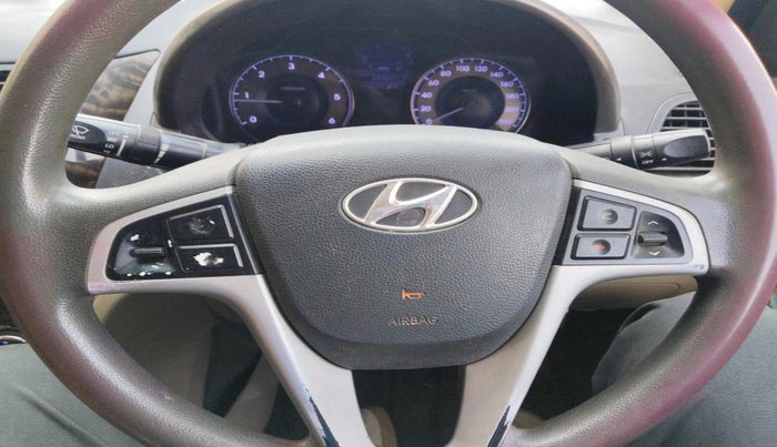 2012 Hyundai Verna FLUIDIC 1.6 CRDI SX, Diesel, Manual, 1,22,103 km, interior