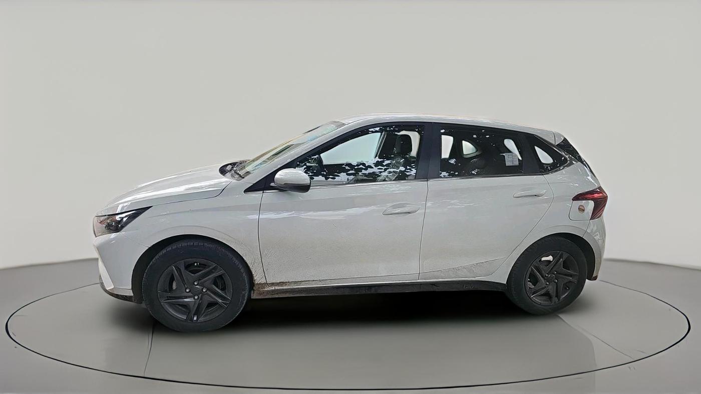 2021 Hyundai NEW I20 SPORTZ 1.2 MT, Petrol, Manual, 56,148 km, exterior