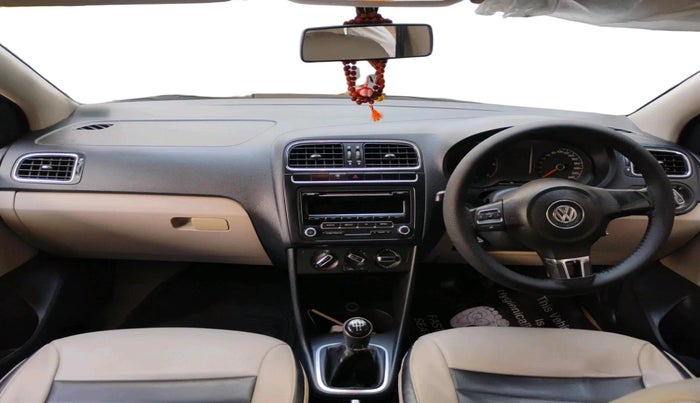 2012 Volkswagen Polo HIGHLINE DIESEL, Diesel, Manual, 2,16,455 km, interior