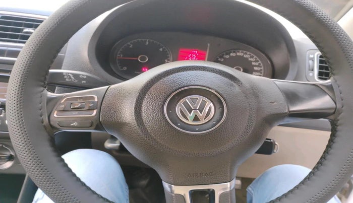 2012 Volkswagen Polo HIGHLINE DIESEL, Diesel, Manual, 2,16,455 km, interior