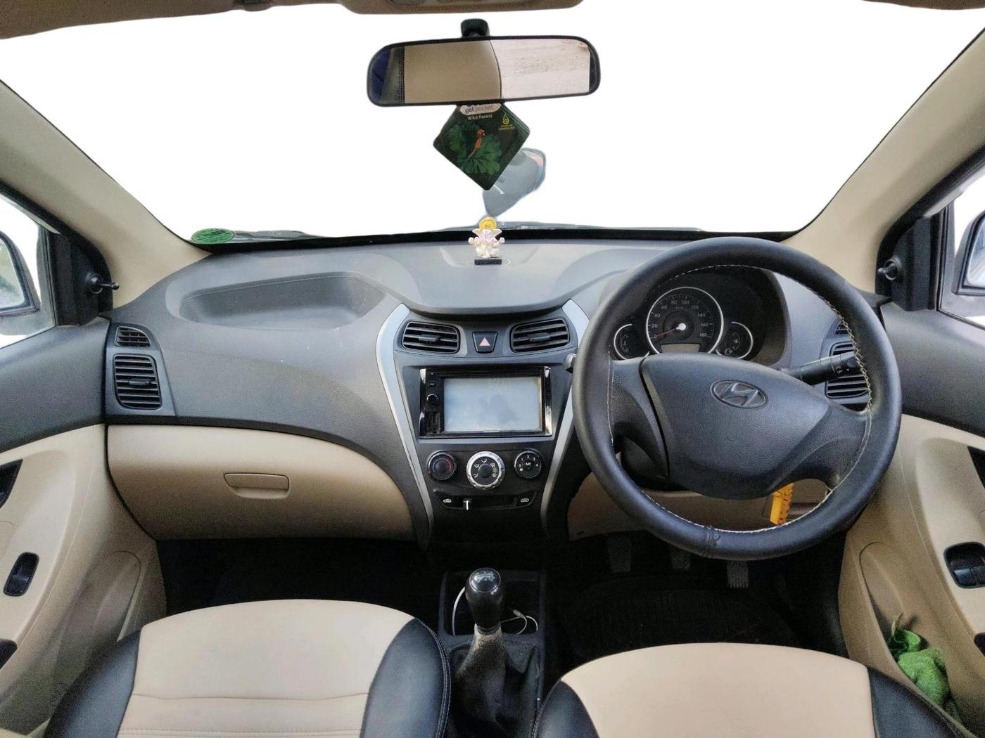 2017 Hyundai Eon MAGNA+ SE, Petrol, Manual, 90,237 km, interior
