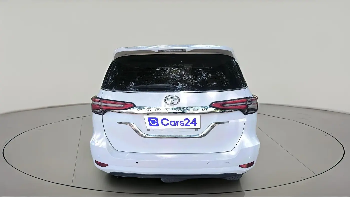 2024 Toyota Fortuner 4X2 AT 2.8 DIESEL, Diesel, Automatic, 78,773 km, exterior