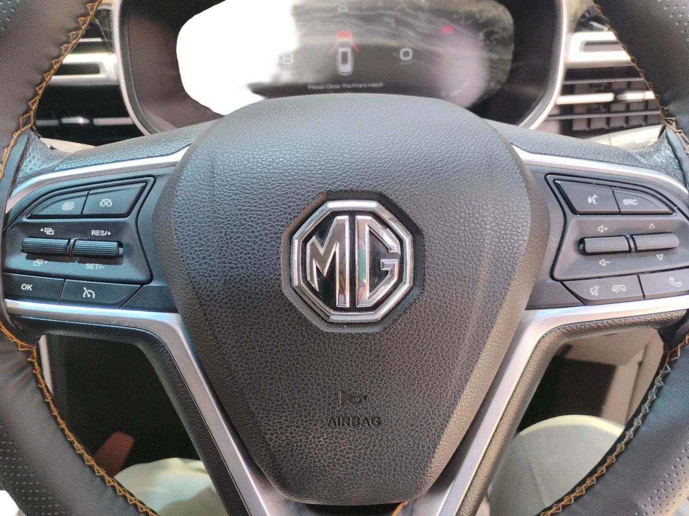 2023 MG HECTOR PLUS SHARP PRO 1.5 PETROL TURBO CVT 7 STR, Petrol, Automatic, 23,590 km, interior