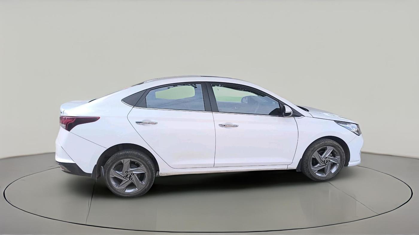 2022 Hyundai Verna SX 1.5 VTVT, Petrol, Manual, 50,277 km, exterior