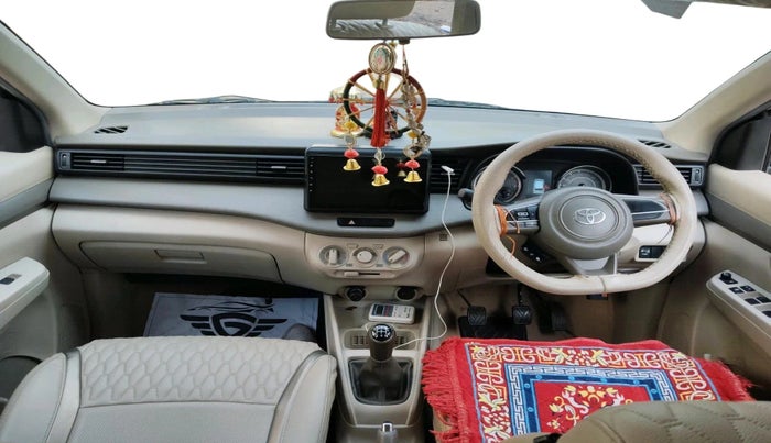 2024 Toyota RUMION S CNG , CNG, Manual, 39,315 km, interior