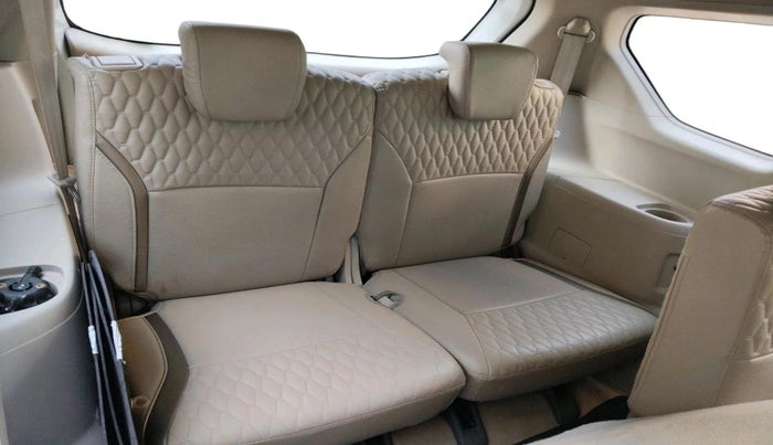 2024 Toyota RUMION S CNG , CNG, Manual, 39,315 km, interior